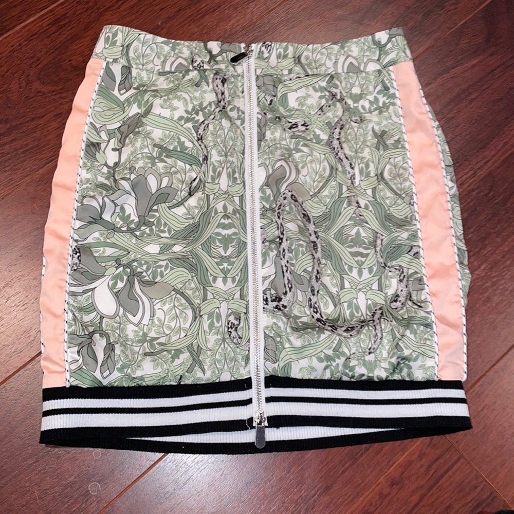 Guess satin lined mini skirt